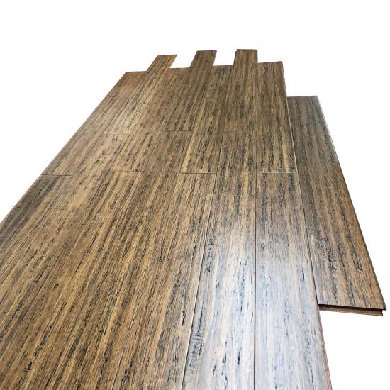 pisos de madera de bambú apenado