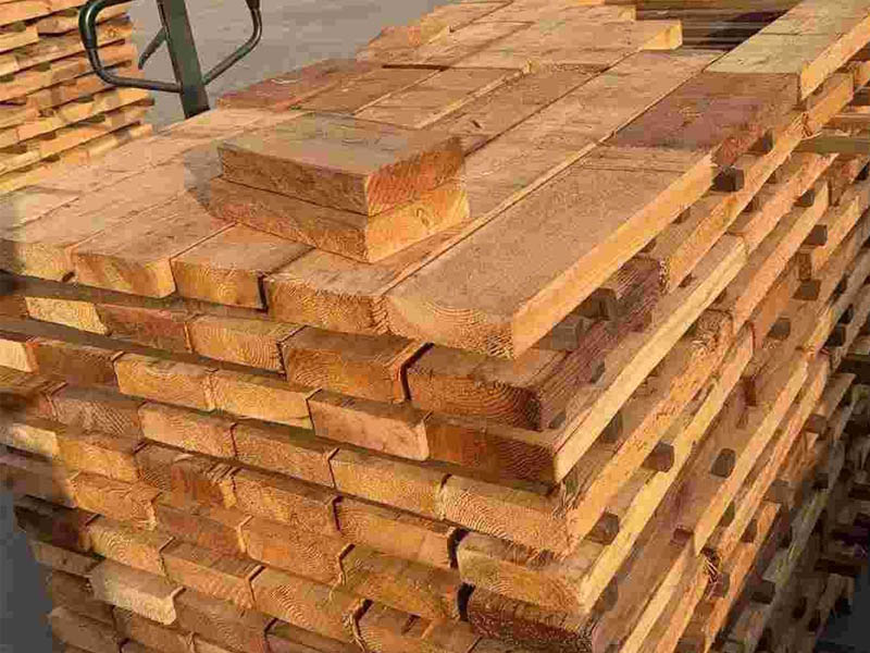 El desarrollo y producción de nuevos productos: Cedro rojo occidental